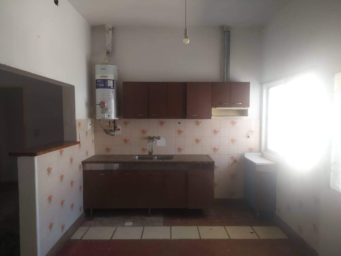 CASA 3 DORMITORIOS, B EMPALME, CÓRDOBA.