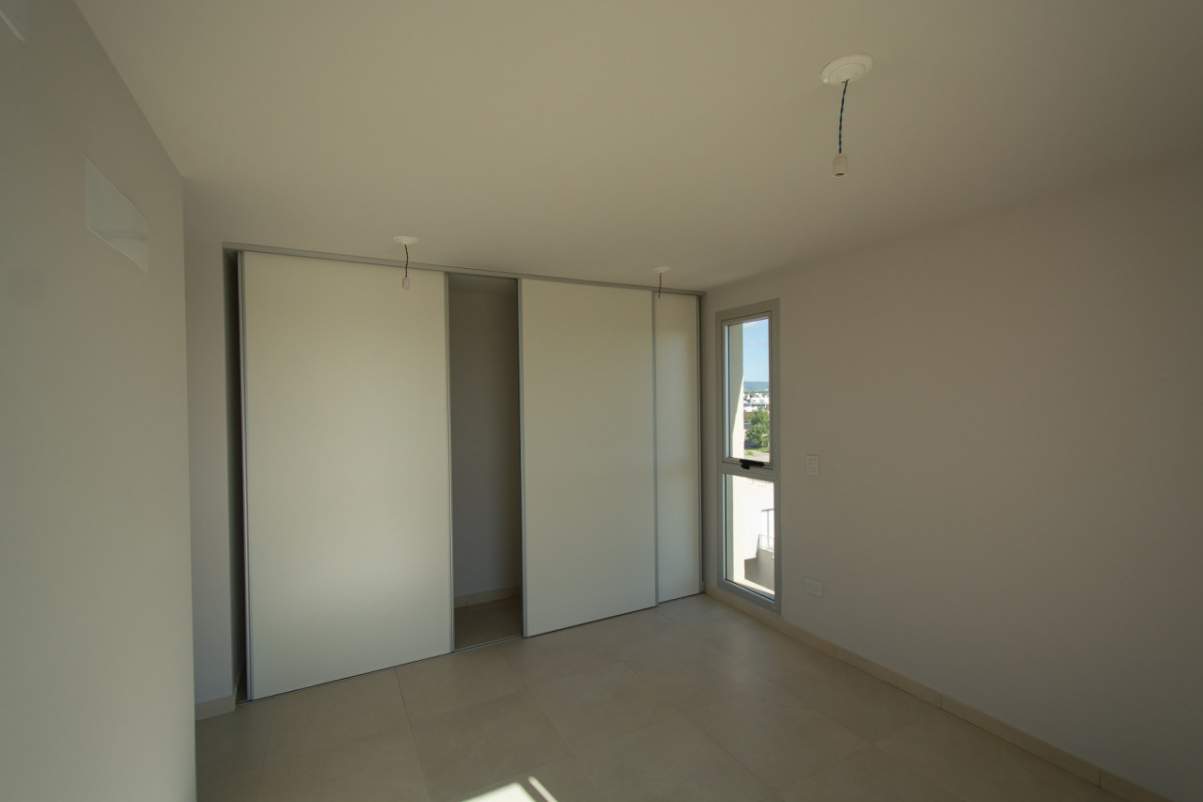 vendo departamento 3 dormitorios en housing del boulevard (Docta)