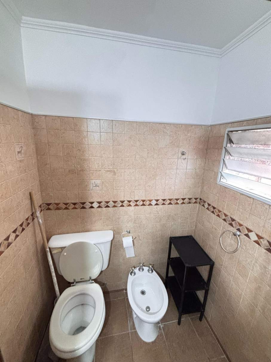 Vendo un dormitorio General Paz al 400