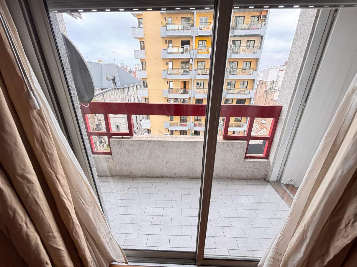 Vendo un dormitorio General Paz al 400