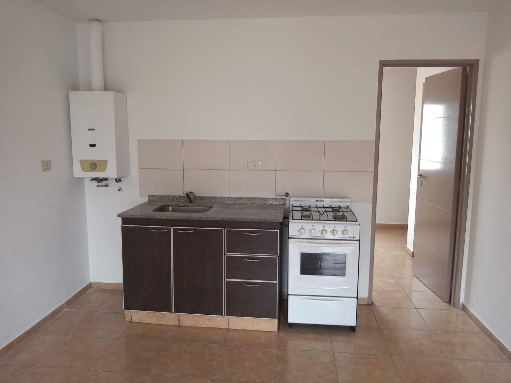 DUEÑO VENDE DEPARTAMENTO DE UN DORMITORIO - SOL DE MAYO 864 - OPORTUNIDAD DE INVERSIÓNEN EN ALBERDI