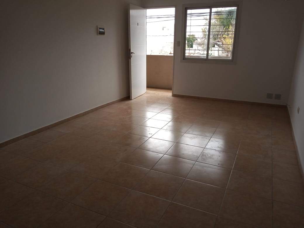 DUEÑO VENDE DEPARTAMENTO DE UN DORMITORIO - SOL DE MAYO 864 - OPORTUNIDAD DE INVERSIÓNEN EN ALBERDI