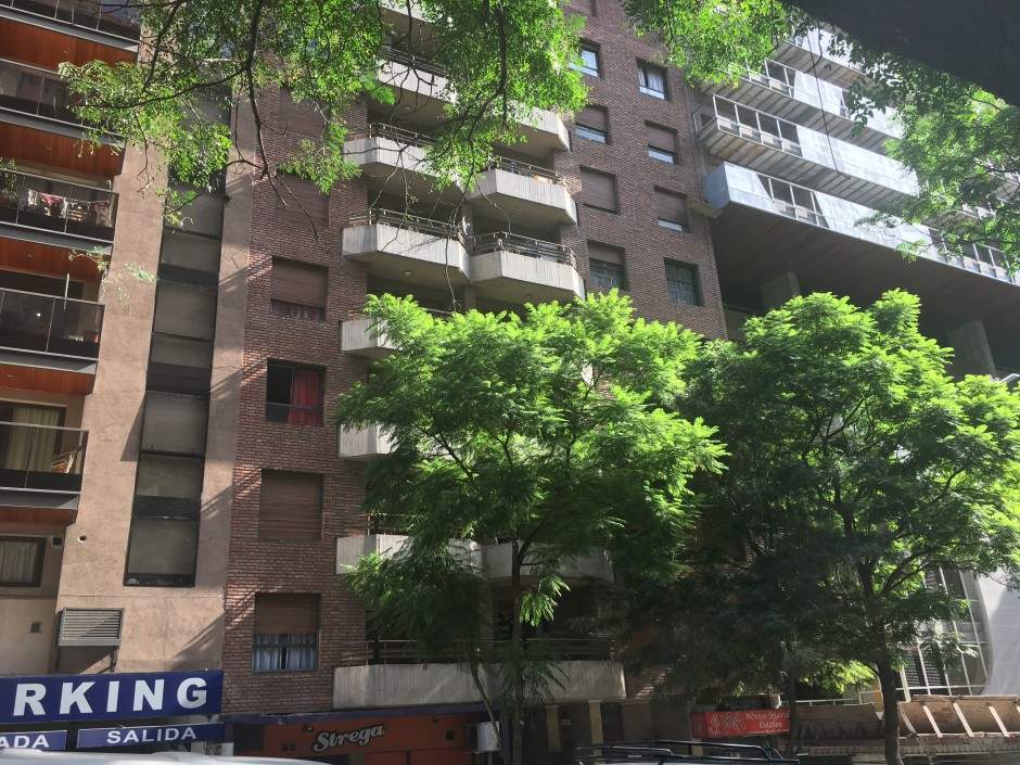 Departamento en alquiler de 1 dormitorio s Pueyrredon 157