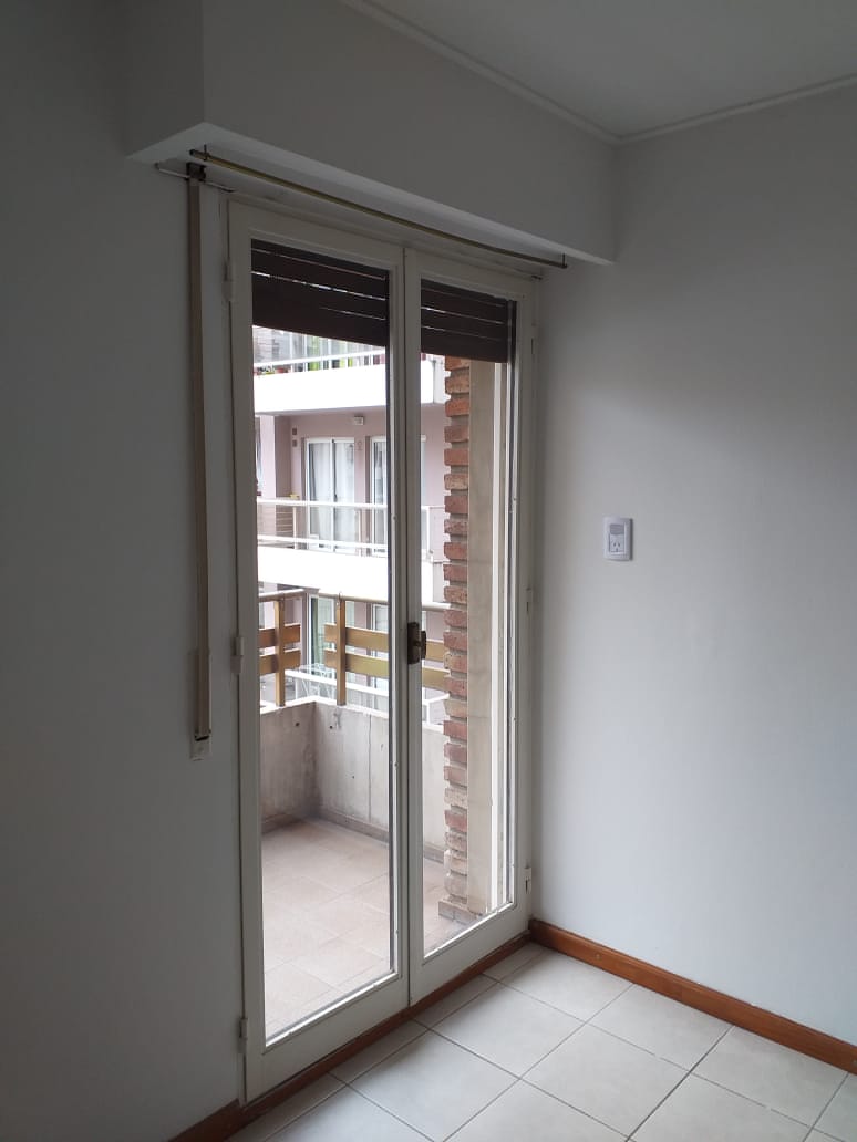 Departamento en alquiler de 1 dormitorio s Pueyrredon 157