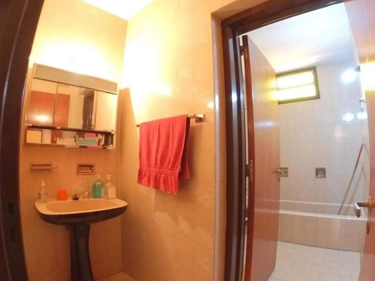 Se Vende Casa 5 Dormitorios Zona Norte Cerro de las rosas