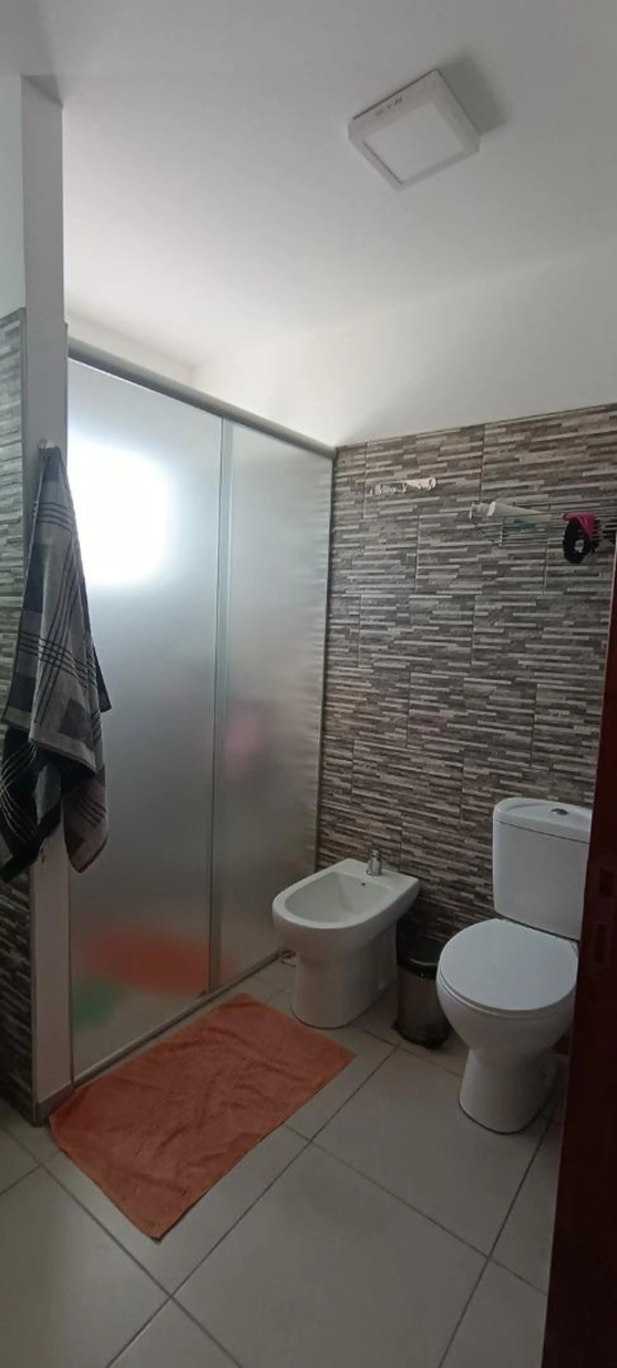 SE VENDE HERMOSA CASA EN CUMBRES DEL GOLF