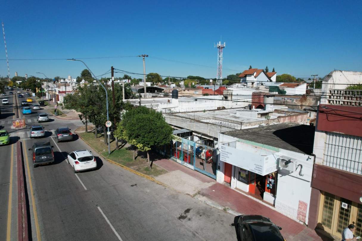 Se vende lote para demoler Z G3 PB 3 PISOS