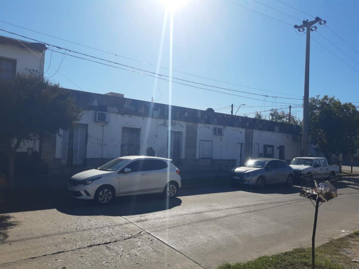 Se vende lote para demoler Z G3 PB 3 PISOS