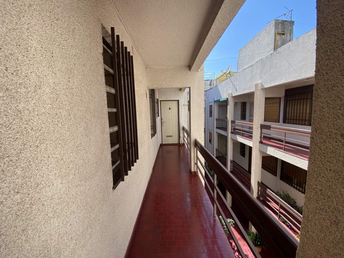 VENTA DEPARTAMENTO CENTRICO 2 DORMITORIOS CARLOS PAZ