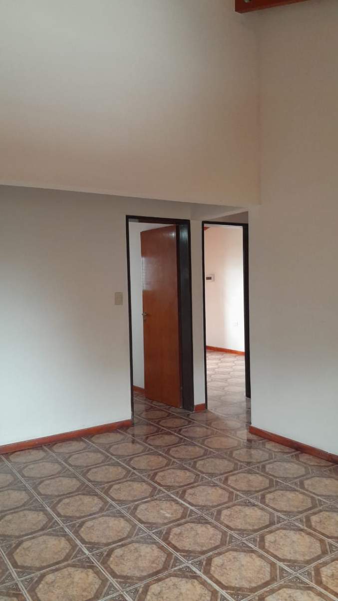 ALQUILER Departamento de 3 dormitorios Planta Alta por escalera, B Marques