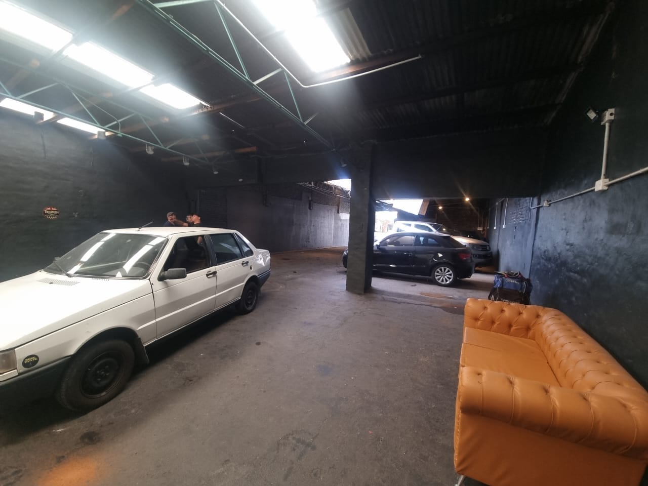 SE VENDE GALPÓN CON POSIBILIDAD A CONSTRUIR PB2PISOS