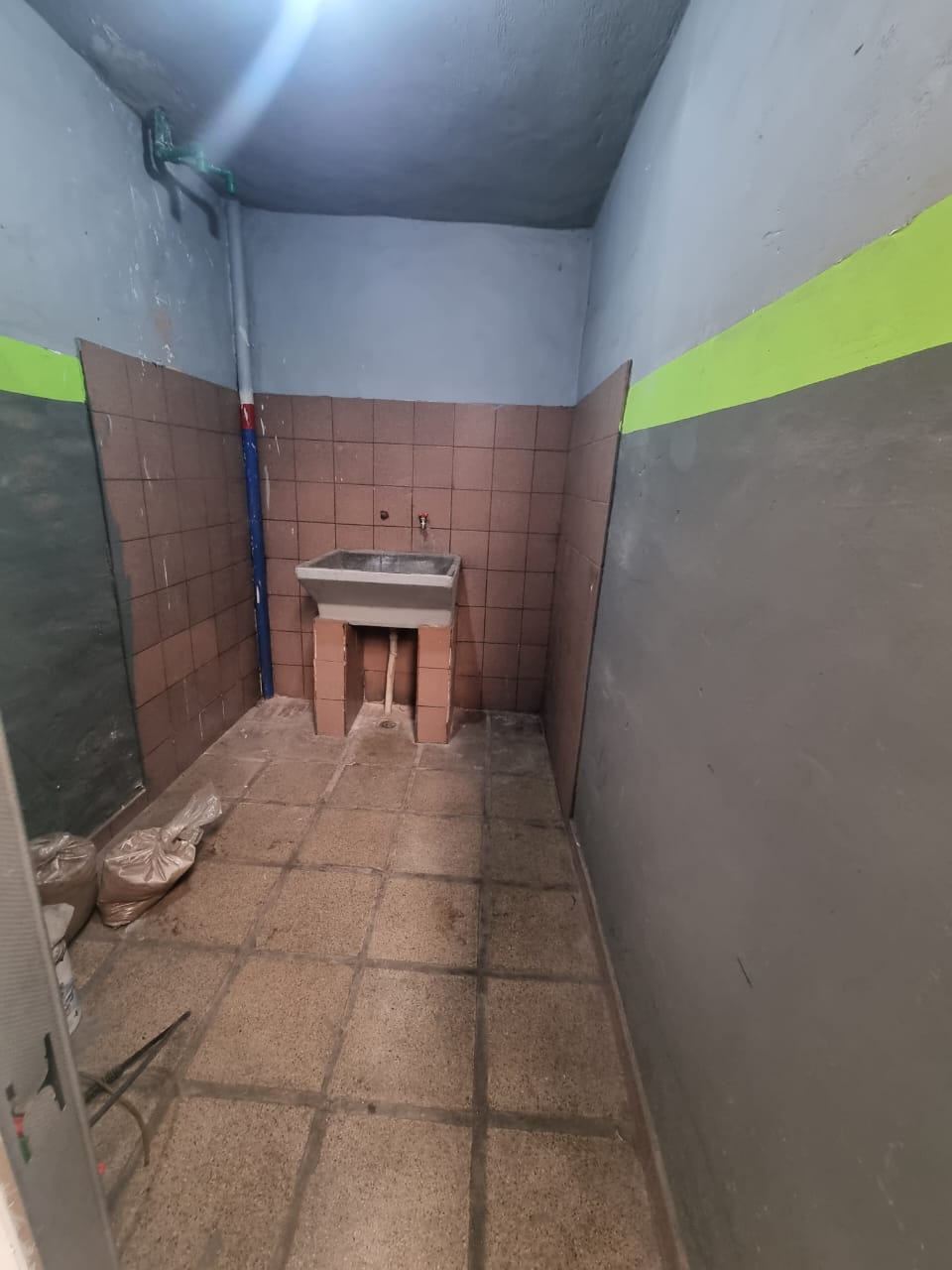 SE VENDE GALPÓN CON POSIBILIDAD A CONSTRUIR PB2PISOS
