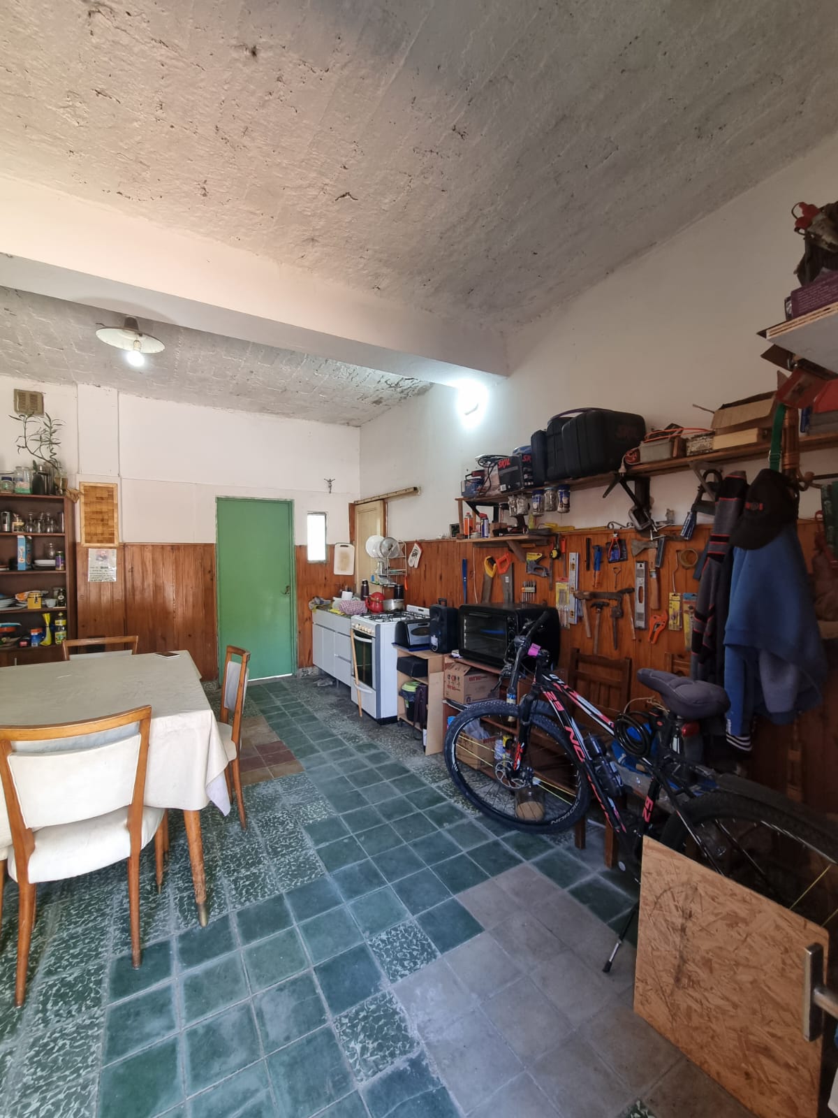 Se vende casa 3 dormitorios en Ameghino Sud
