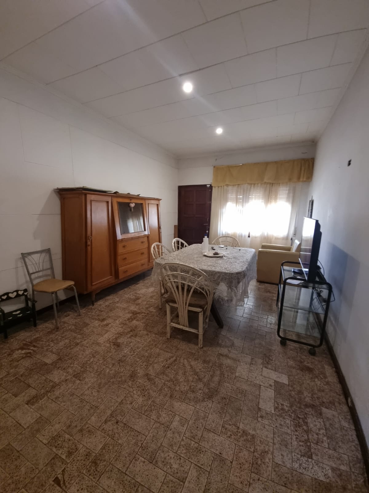 Se vende casa 3 dormitorios en Ameghino Sud