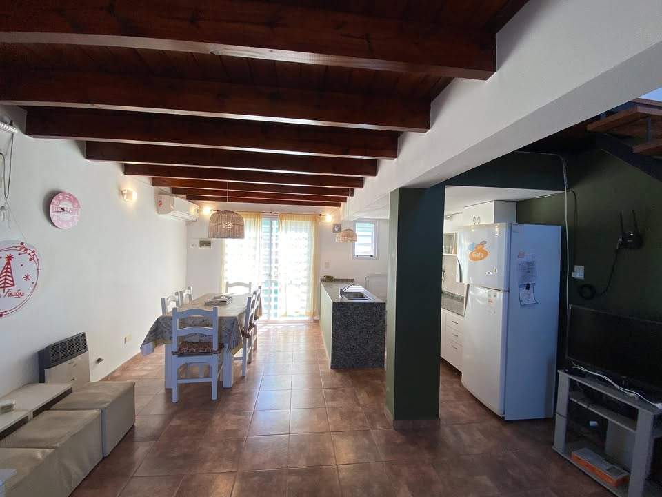 VENTA DUPLEX CON EXCELENTE VISTA A 10 MINUTOS DE CARLOS PAZ