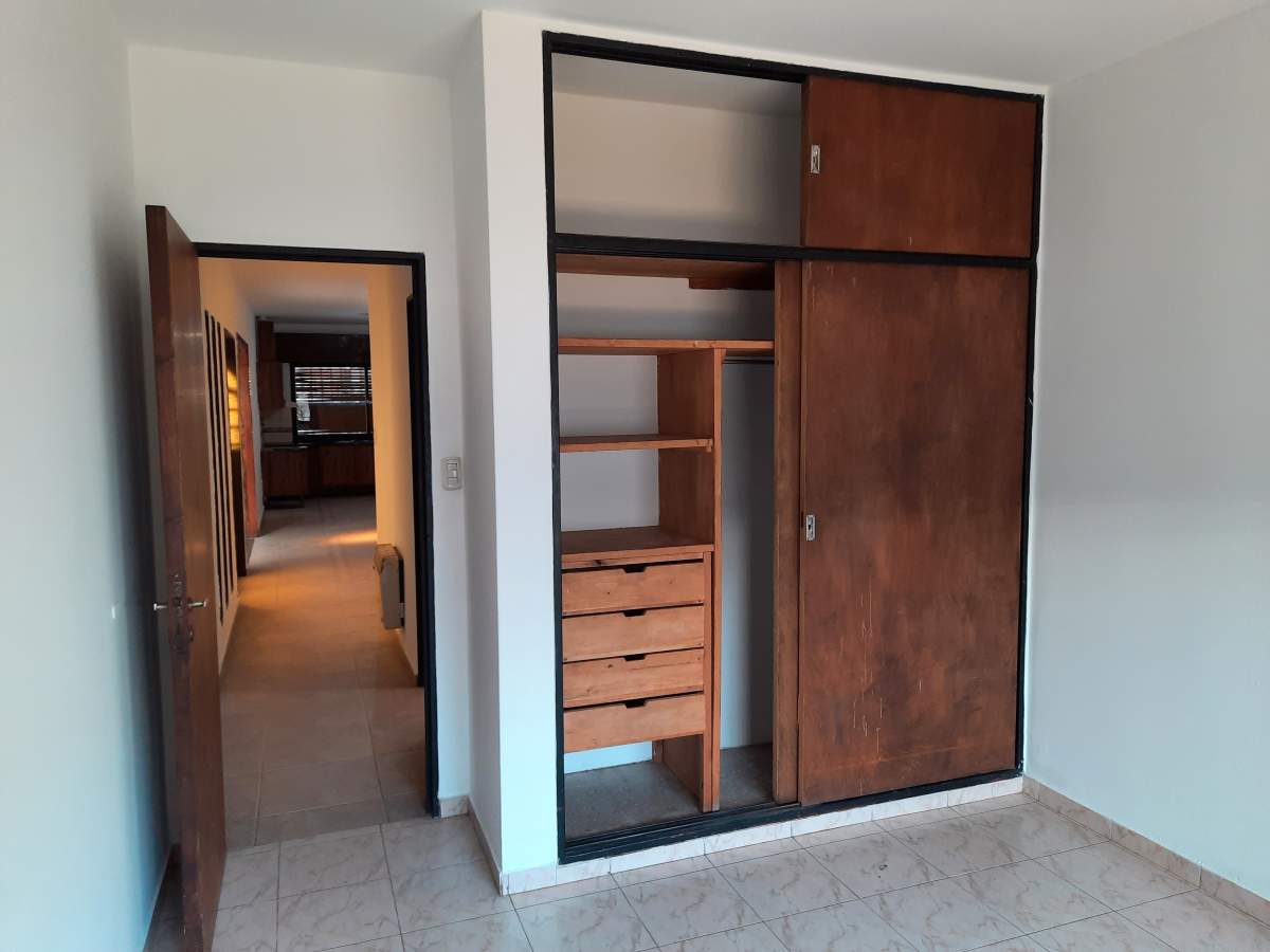 OPORTUNIDAD - VENDO CASA CON DEPARTAMENTO - B SAN FRANCISCO