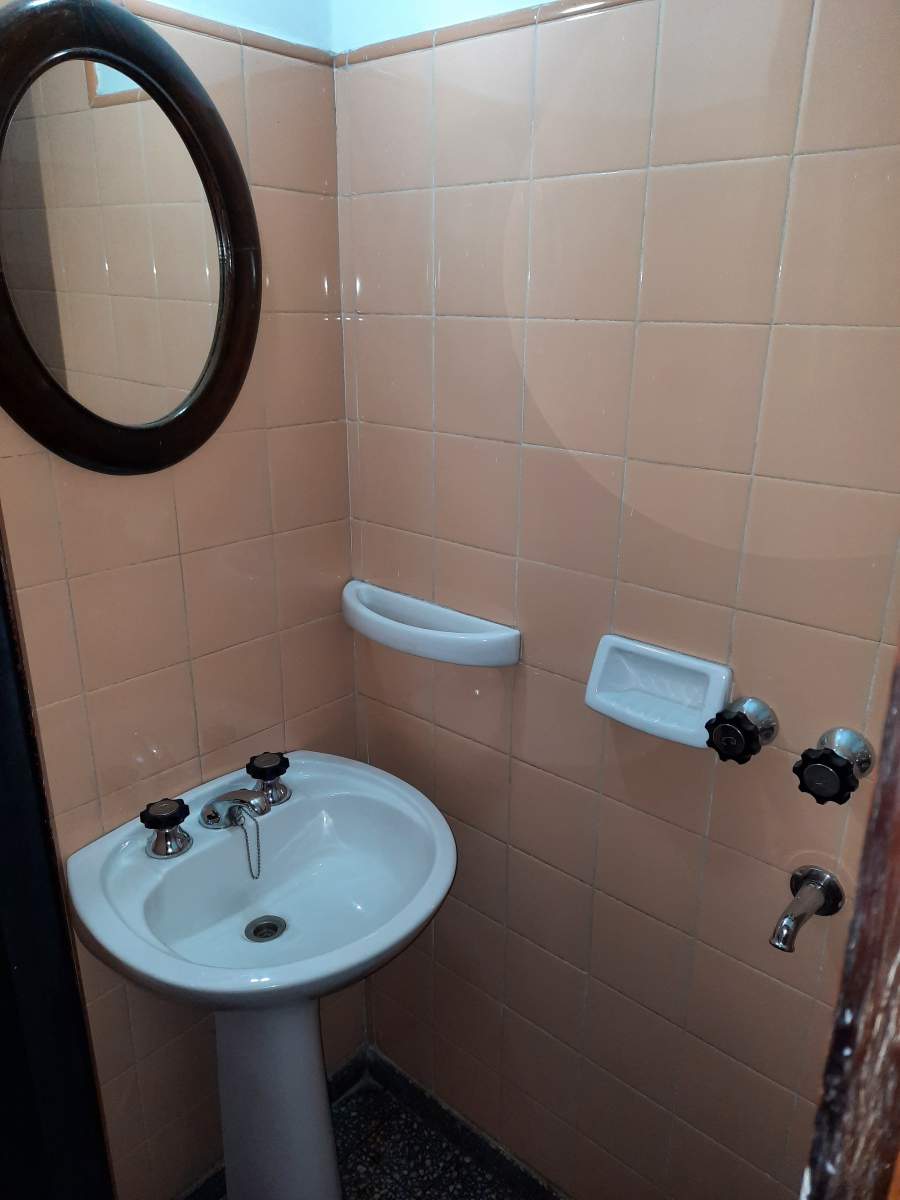 OPORTUNIDAD - VENDO CASA CON DEPARTAMENTO - B SAN FRANCISCO