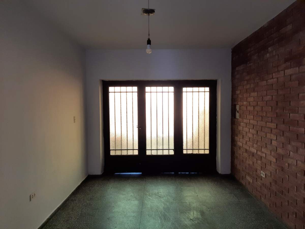 OPORTUNIDAD - VENDO CASA CON DEPARTAMENTO - B SAN FRANCISCO