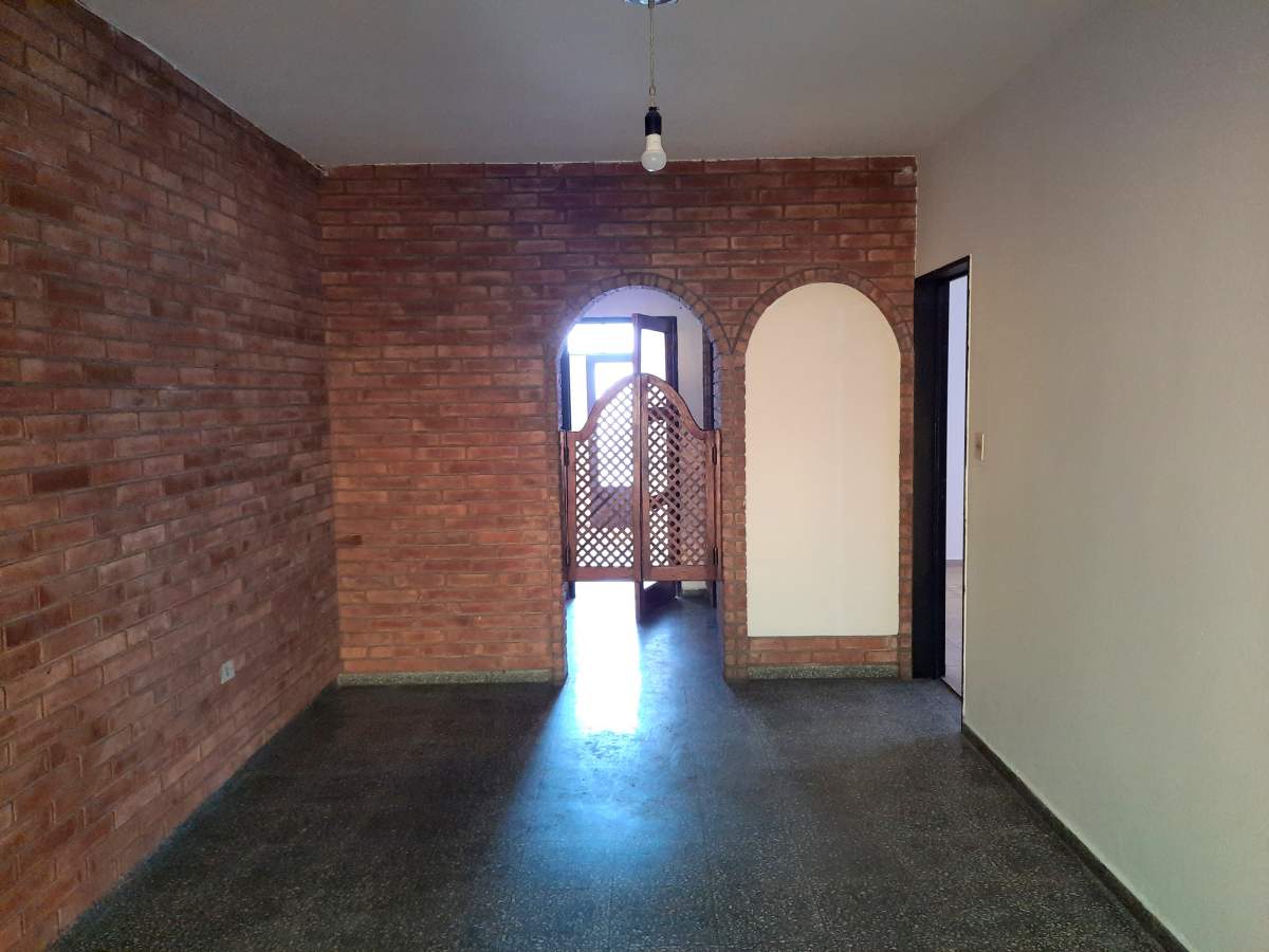 OPORTUNIDAD - VENDO CASA CON DEPARTAMENTO - B SAN FRANCISCO