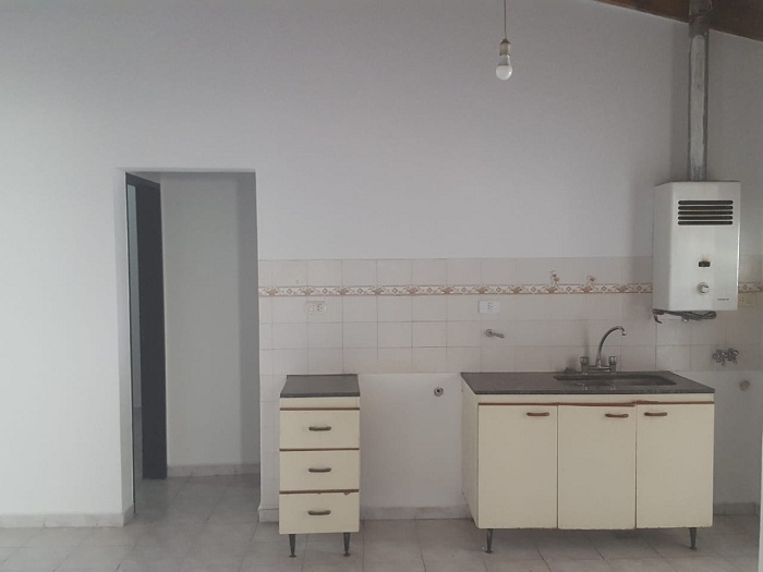 OPORTUNIDAD - VENDO CASA CON DEPARTAMENTO - B SAN FRANCISCO