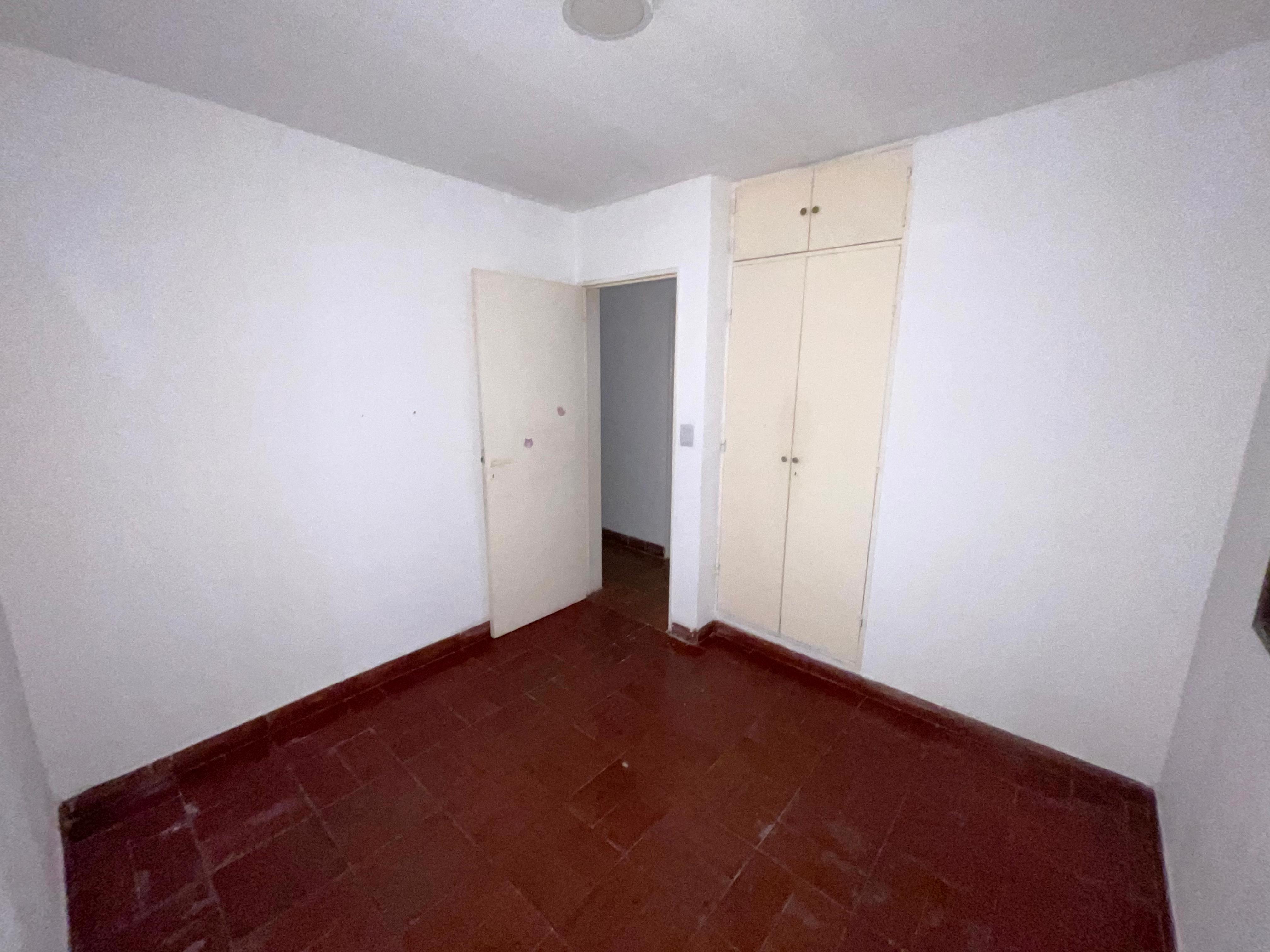 BARRIO LOS OLMOS CASA EN ALQUILER 3 DORMITORIOS