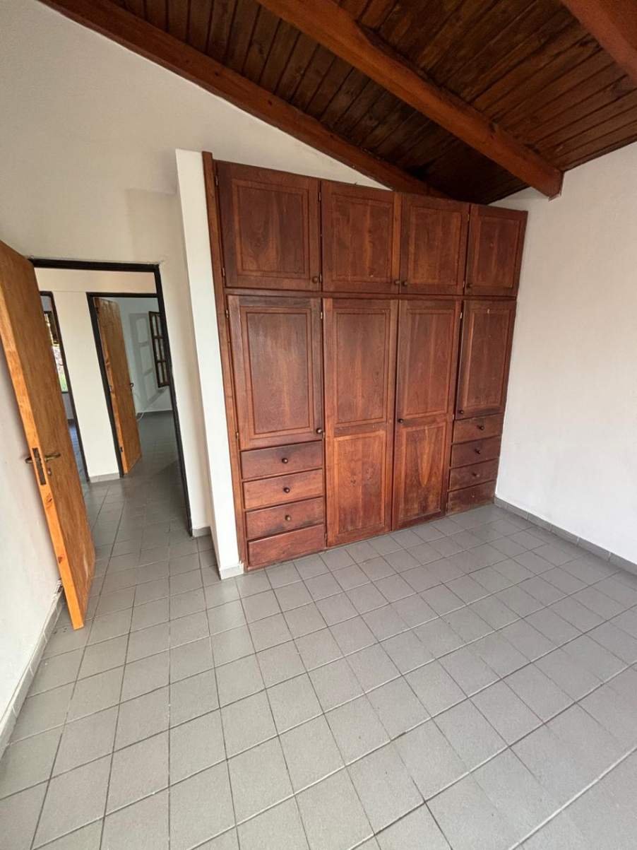 ALQUILER CASA 3 DORMITORIOS BARRIO CANTEGRIL RIO CEBALLOS CORDOBA