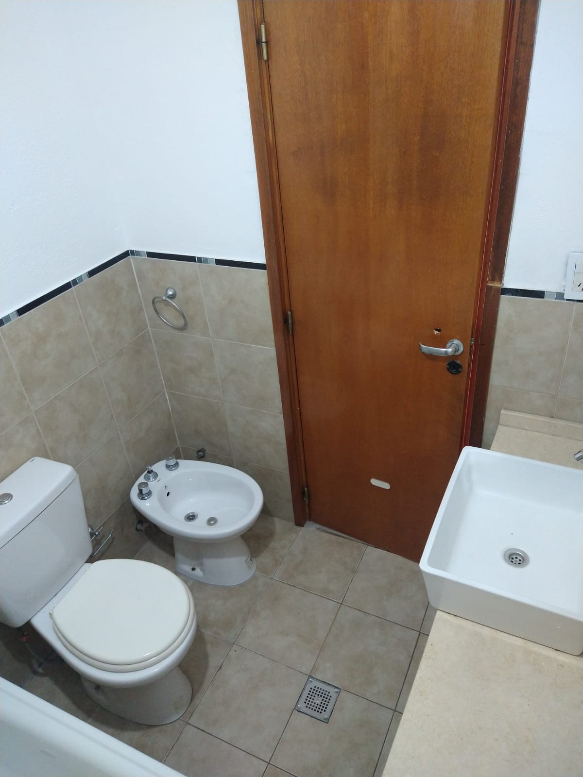 ALQUILO DEPARTAMENTO 1 DORMITORIO B OBSERVATORIO, A MTS. DE TRIBUNALES II.