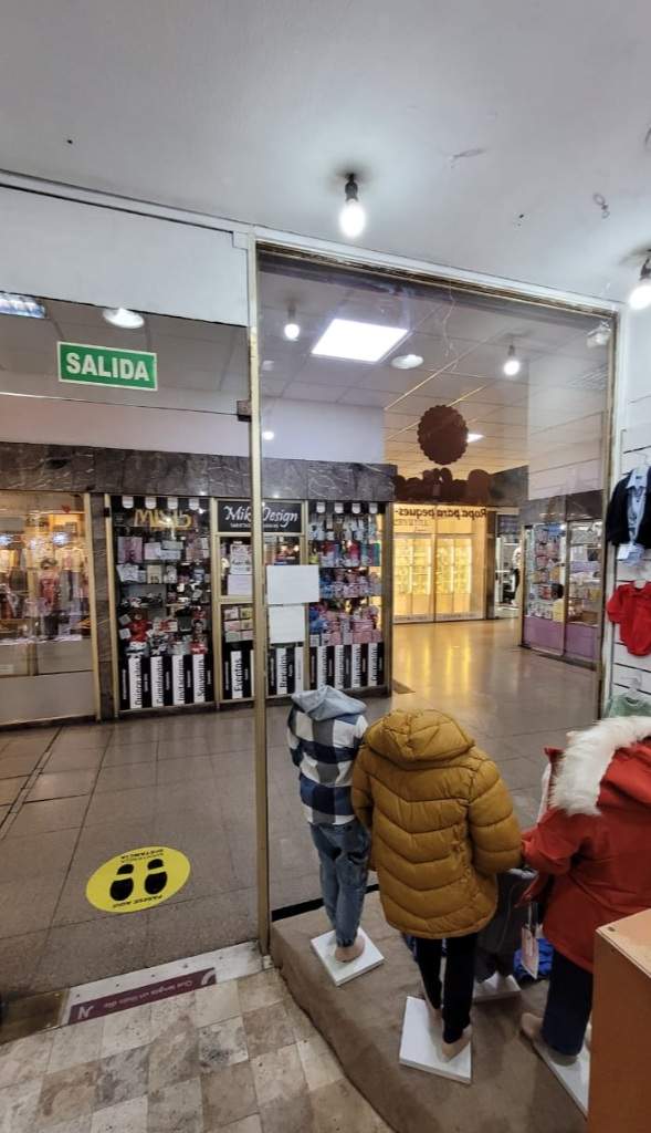 LOCAL EN VENTA EN GALERA PLANETA