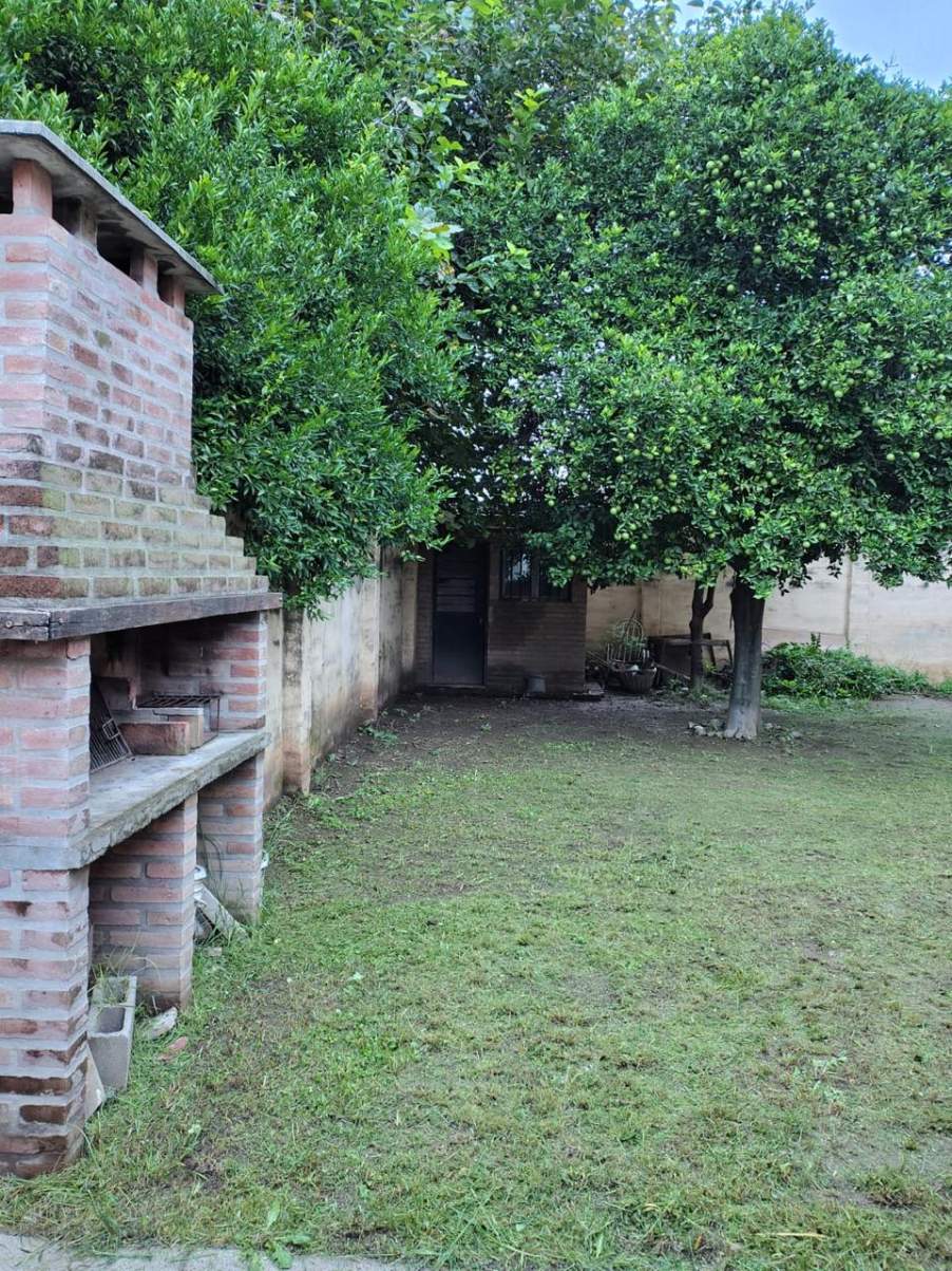 VENDO PROPIEDAD APTA CRÉDITO DE 3 HABITACIONES Y GRAN PATIO