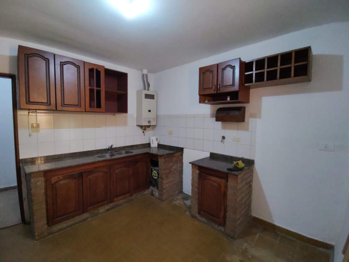 VENDO PROPIEDAD APTA CRÉDITO DE 3 HABITACIONES Y GRAN PATIO