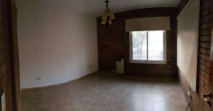 VENDO HERMOSA CASA EN AGUA DE ORO APTO BANCOR Y CREDITO BANCO PRIVADO