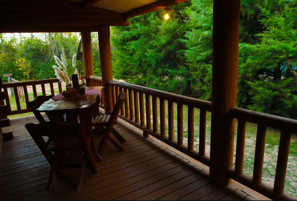 VENTA DE 2 CABAÑAS DE 2 DORMITORIOS-STA.MÓNICA