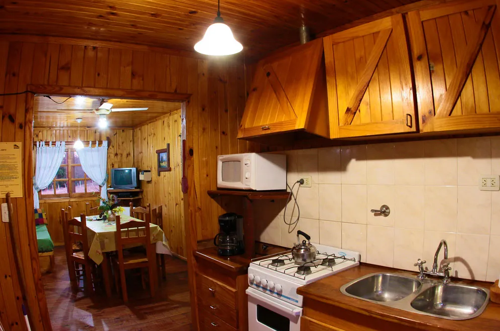 VENTA DE 2 CABAÑAS DE 2 DORMITORIOS-STA.MÓNICA