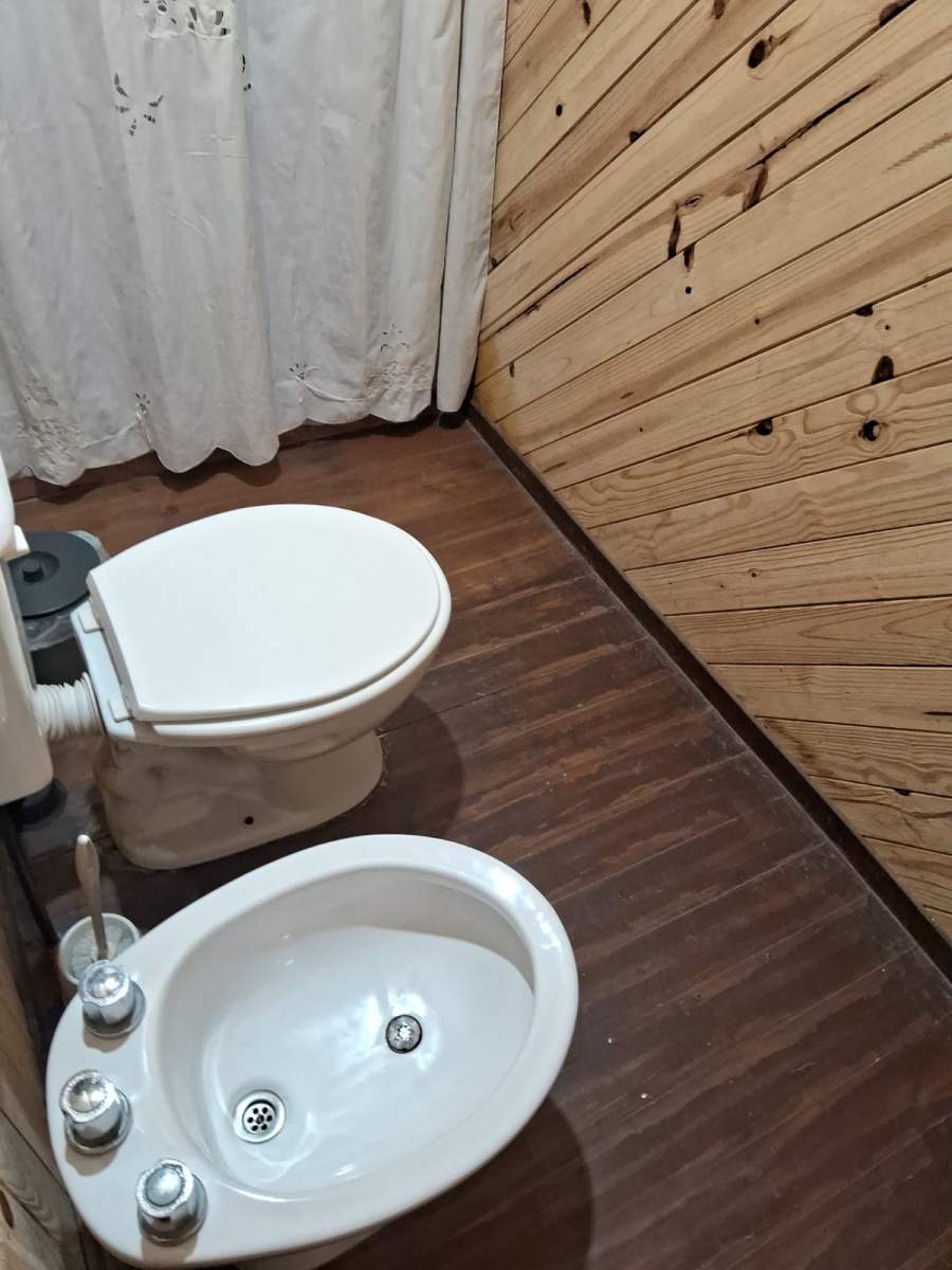 VENTA DE 2 CABAÑAS DE 2 DORMITORIOS-STA.MÓNICA