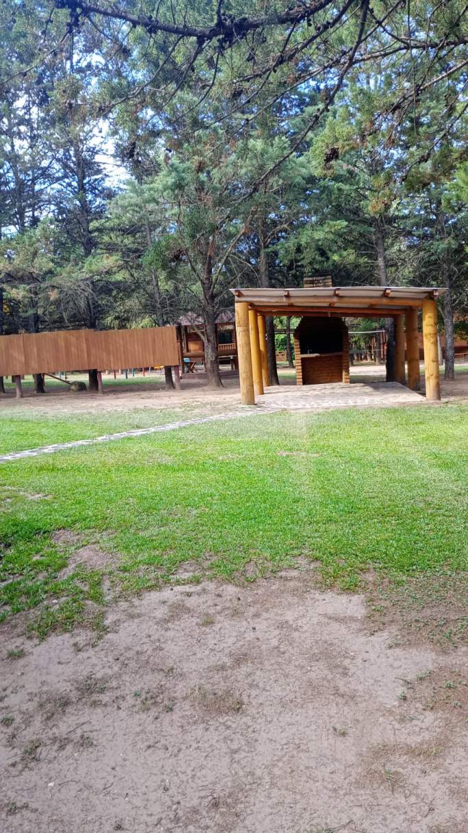 CABAÑA DE 2 DORM. CPILETA-ALQ.PERMANENTE-STA.MÓNICA