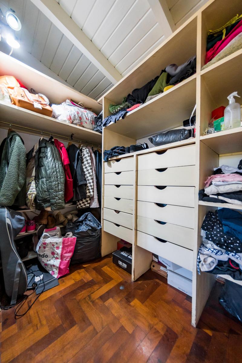 Venta. Casa 3 Dorm. 4 Baños. Garage 2 Vehículos. Jardín y Pileta. Urca. Córdoba