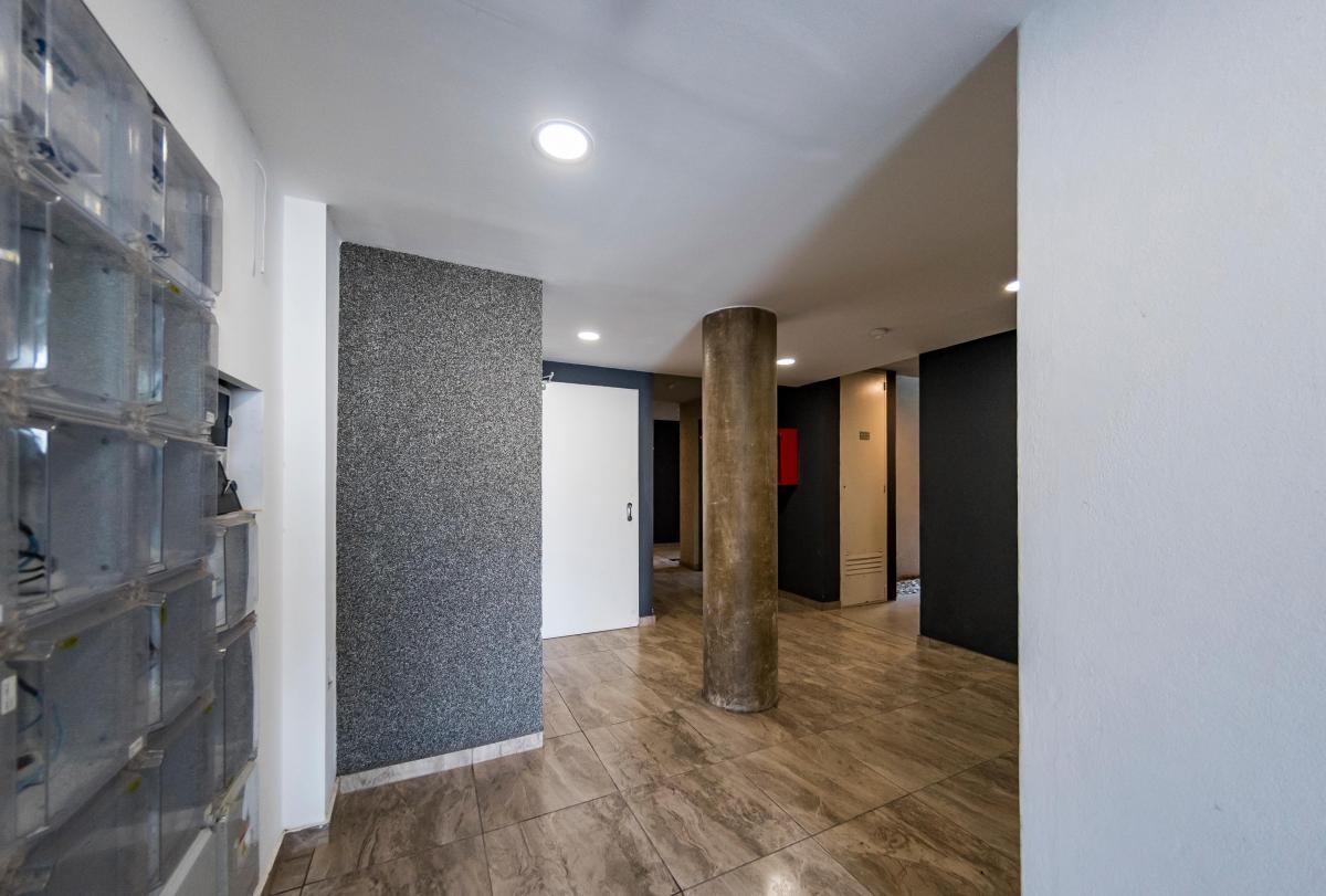 Venta. Departamento a Estrenar. 1 Dormitorio con Vestidor. Balcón. Alberdi.