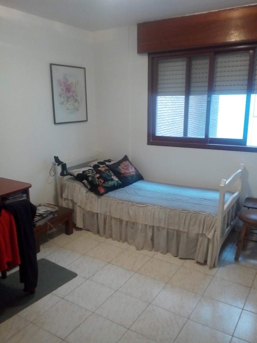 Dpto 3 dorm.c balcón. B General Paz. Venta.