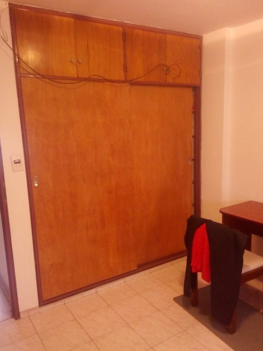 Dpto 3 dorm.c balcón. B General Paz. Venta.