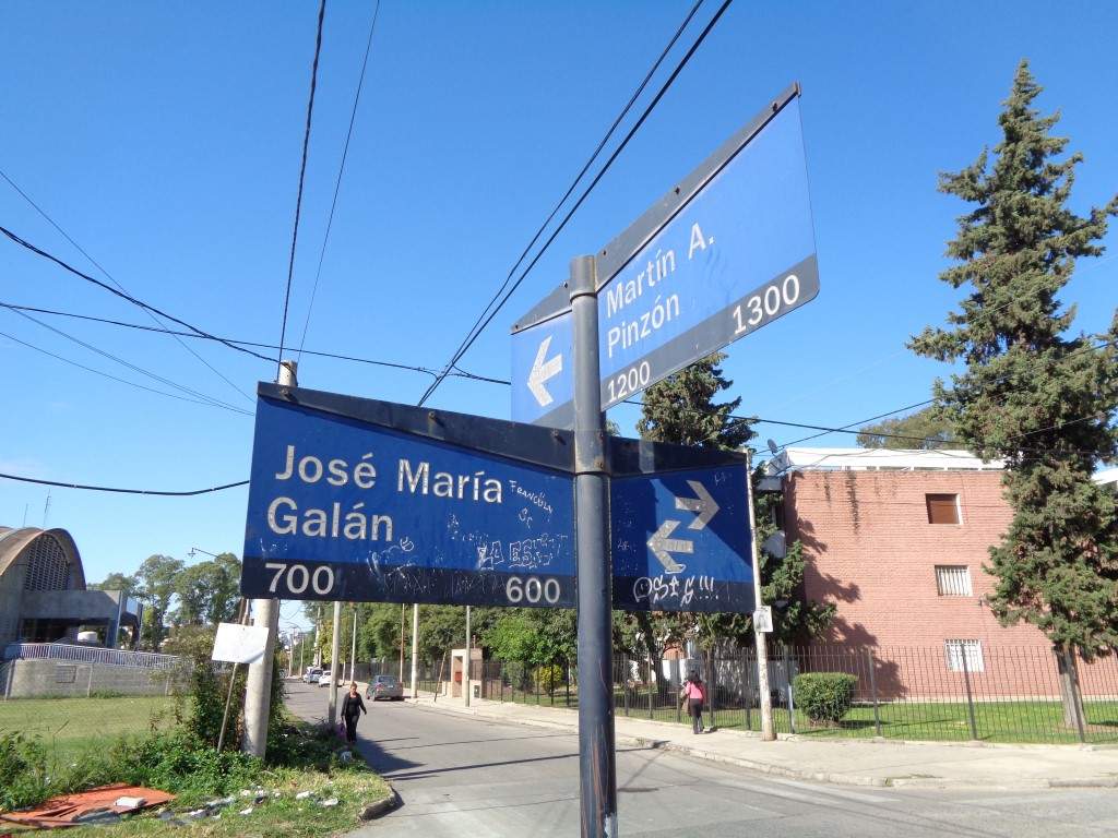 Barrio San Martín - Local Comercial Externo, Amplio y Luminoso con Vidriera a la Calle, Depósito y Baño Privado