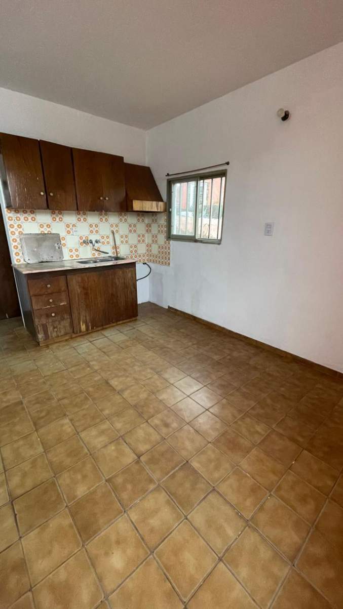 Casa en Venta con Terreno de 730 m en Villa Carlos Paz  3 Dormitorios  Entorno Natural  USD 46.000