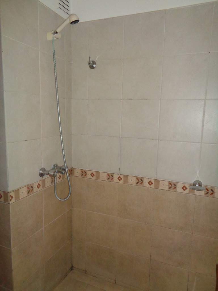 Barrio Cofico - Excelente Oportunidad!!! - Depto. de Categoría de 2 Dormitorios, Amplio con Balcón y Terraza cAsador y Solárium. Apto Crédito