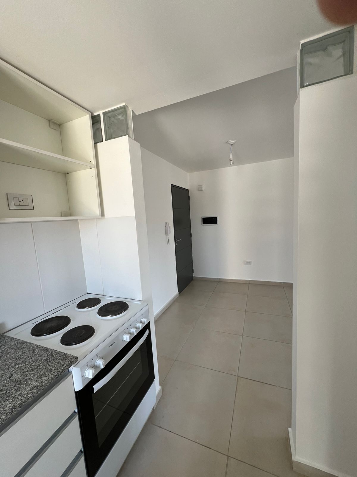 ALQUILO DEPARTAMENTO 1 DORMITORIO BARRIO GUEMES -SOBRE CAÑADA-.