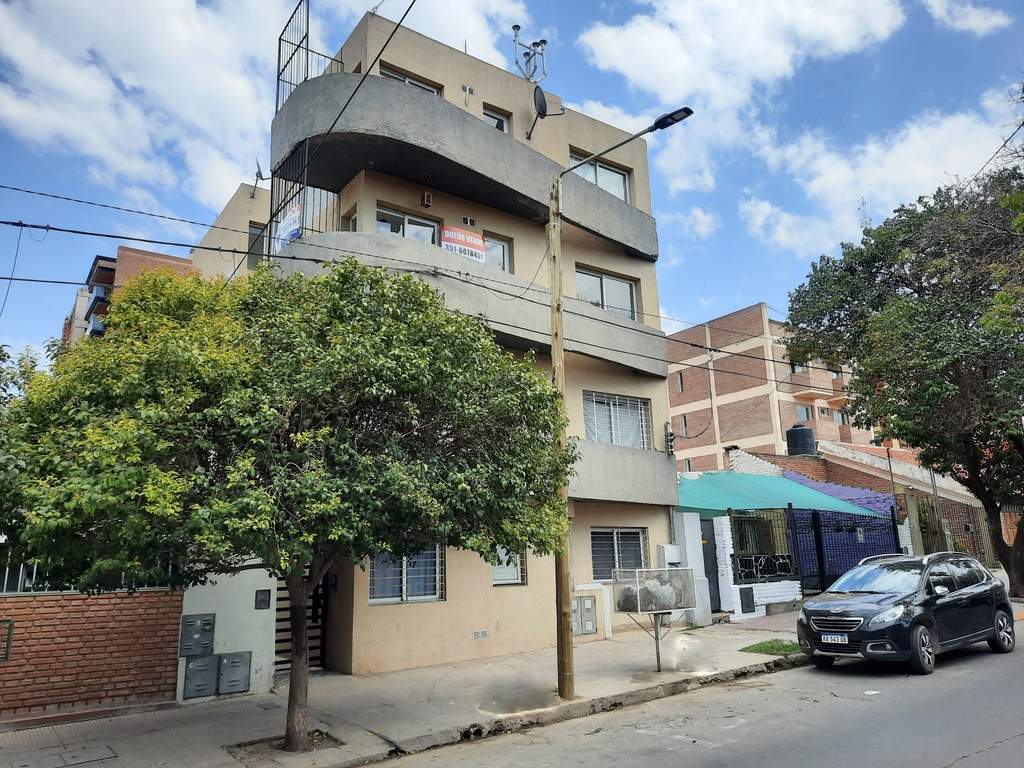 DEPARTAMENTO EN VENTA BARRIO OBSERVATORIO  FRENTE A TRIBUNALES II