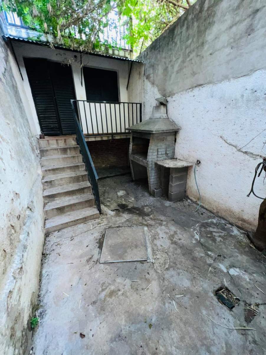 Venta Casa 2 Dormitorios B Pueyrredon APTA CRÉDITO - Oportunidad