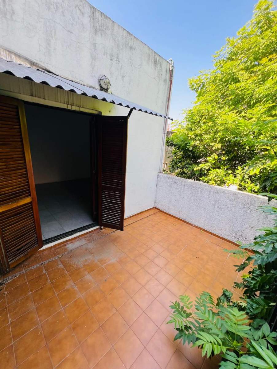 Venta Casa 2 Dormitorios B Pueyrredon APTA CRÉDITO - Oportunidad