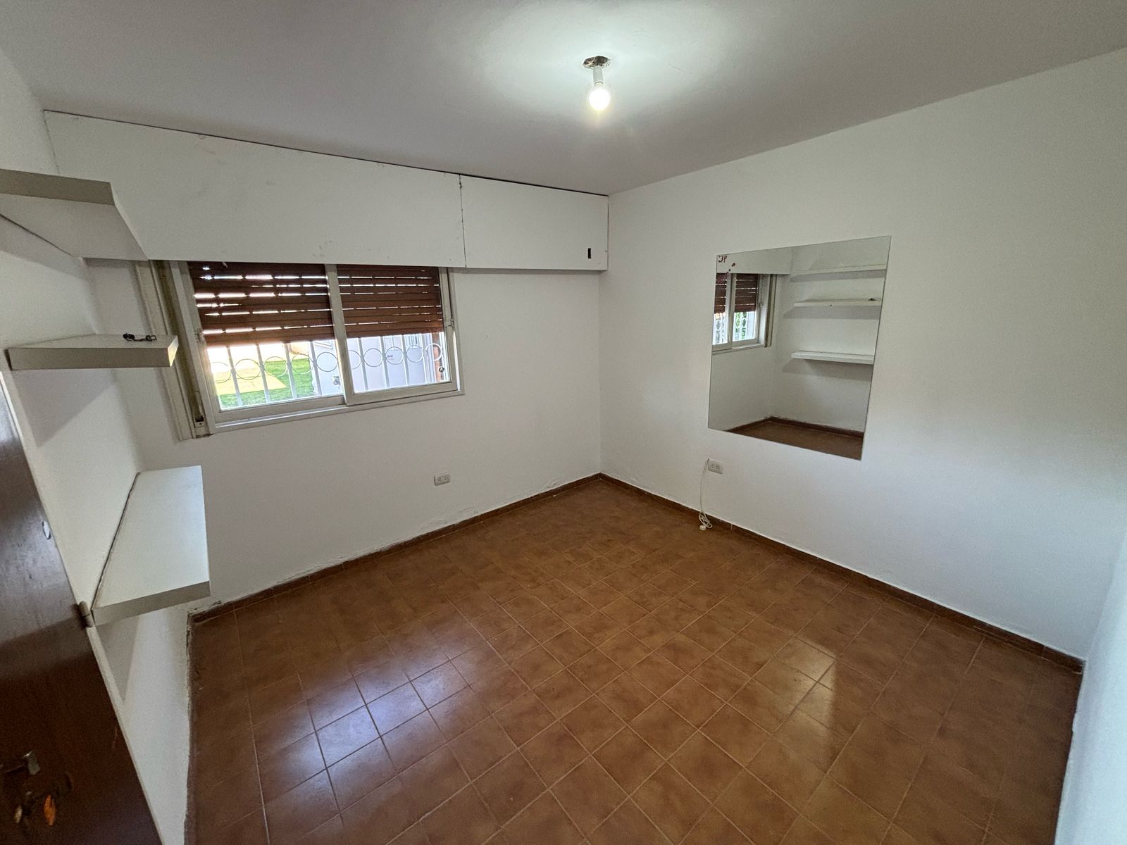 Casa de 3 dormitorios en alquiler en URCA - Terreno doble