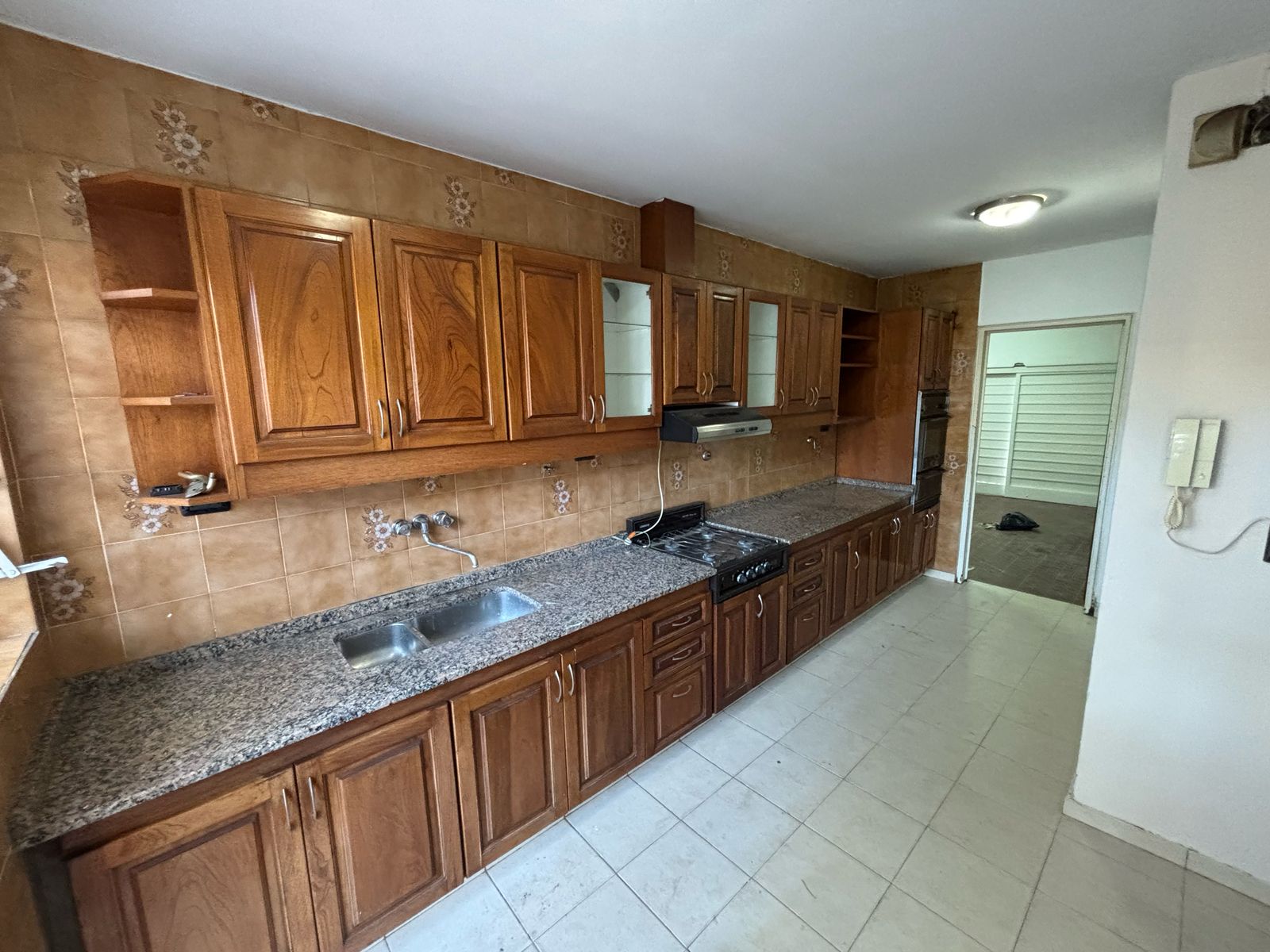 Casa de 3 dormitorios en alquiler en URCA - Terreno doble