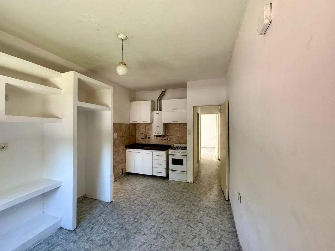 Venta 3 dormitorios amplia Parque Velez Sarsfield Entorno escritura