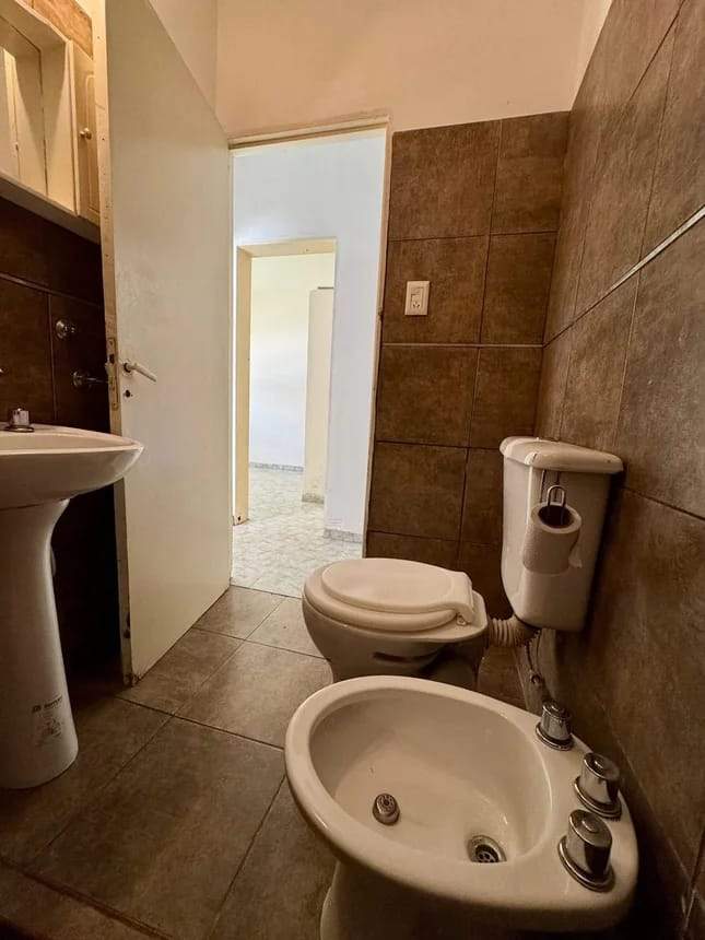 Venta 3 dormitorios amplia Parque Velez Sarsfield Entorno escritura